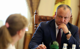 Mesajul lui Dodon cu prilejul Zilei Funcționarului Public