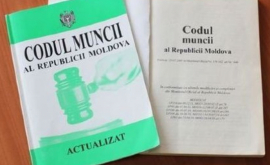 Femeile însărcinate și cele care recent au născut vizate în noile modificări la CODUL MUNCII