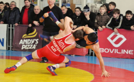 Ещё один молдавский борец завоевал медаль в Польше