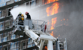 Un apartament din Chișinău a luat foc în această după amiază VIDEO