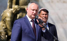 Dodon afirmă că Grigori Leps vine la Chișinău să cînte pe gratis