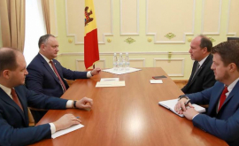 Dodon îl invită pe Iohannis la Chișinău