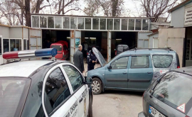 Polițiștii au dat buzna la mai multe staţii de instalare a utilajelor de gaz