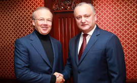 La întoarcere din Armenia Igor Dodon a plecat la Moscova