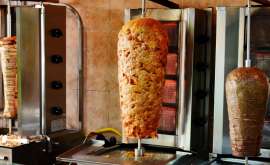 Consumul de shaorma și kebab ar putea fi INTERZIS