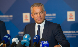 Interpol respinge solicitarea de al da în căutare pe Plahotniuc