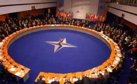 Столтенберг НАТО не видит угрозы со стороны России