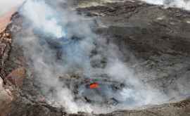 Alertă roşie în Hawaii Gaze periculoase în atmosferă