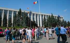 Șoferii nemulțumiți de prețurile la carburanți au ieșit la o nouă acțiune de protest