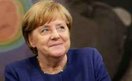 Cum se comportă Angela Merkel la cumpărături