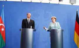 Merkel cere o soluţionare paşnică a conflictului din NagornoKarabah