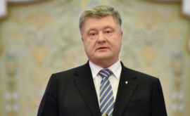Petro Poroșenko și Stoltenberg au convenit asupra convocării urgente a şedinţei Comisiei UcrainaNATO