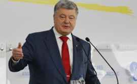 Poroșenco a emis un decret de decretarea a stării de război în Ucraina