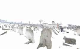 A început reabilitarea cimitirului evreiesc din Chișinău