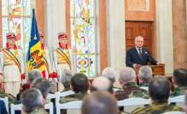 Mai mulţi veterani decoraţi de Igor Dodon FOTO