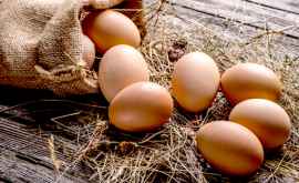 Яйца перед Пасхой в большой цене 