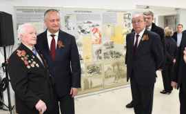 Igor Dodon a participat la deschiderea unei expoziții de fotografii FOTO