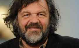 Emir Kusturica a făcut show pe scena Palatului Național