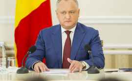 De Ispas Igor Dodon îi felicită pe moldoveni