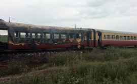 Un tren de pe ruta UngheniBălți cuprins de flăcări