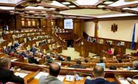 Încă un angajat al Parlamentui infectat cu COVID19