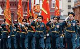 ВОЗ предупреждает парады и голосования в России связаны с определенными рисками