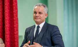 Vrea săl scape pe Plahotniuc de la închisoare Așa este văzută campania lui Candu în teritoriu