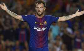 Barcelona oficial sa despărțit de mijlocașul Ivan Rakitic