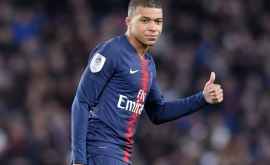 Mbappe diagnosticat pozitiv cu COVID19