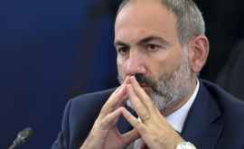 Massmedia Nikola Pashinyan încearcă să păstreze puterea cu prețul vieții cetățenilor